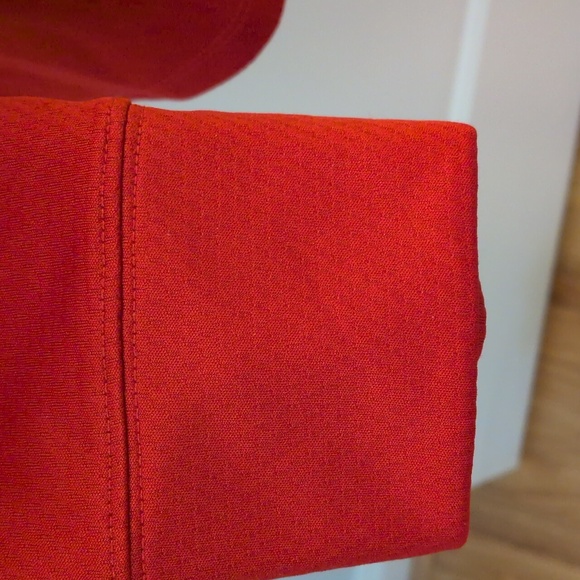 Under Armour Quarter Zip - Picture 3 of 7